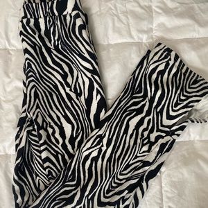 STRETCHY ZEBRA PANTS SIZE XS / S